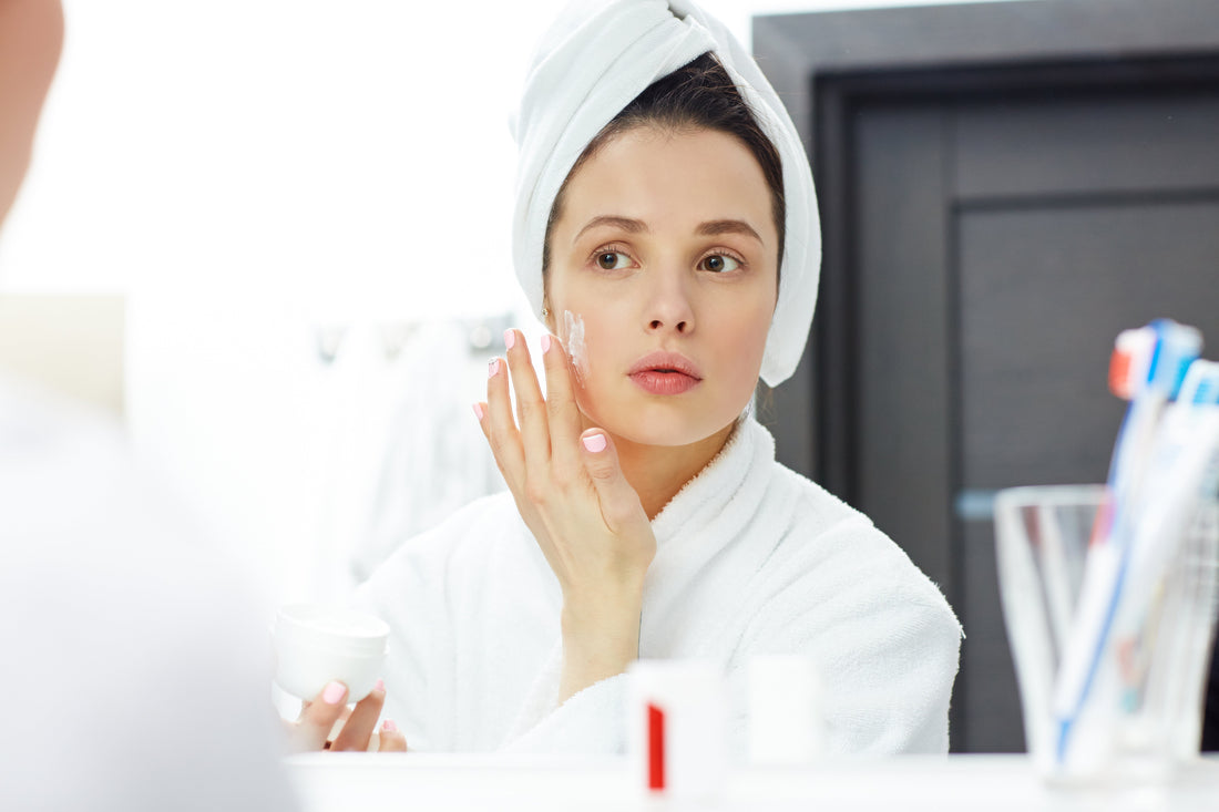 how to tell if acne is hormonal or bacterial